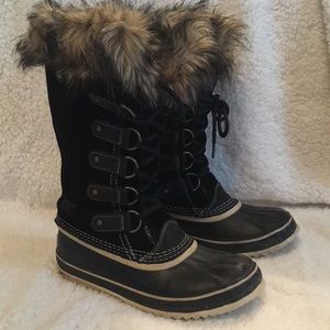 Sorel Joan of Arctic boots